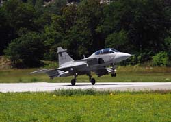 grippen-13-08-08-107