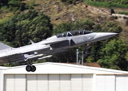 grippen-13-08-08-111