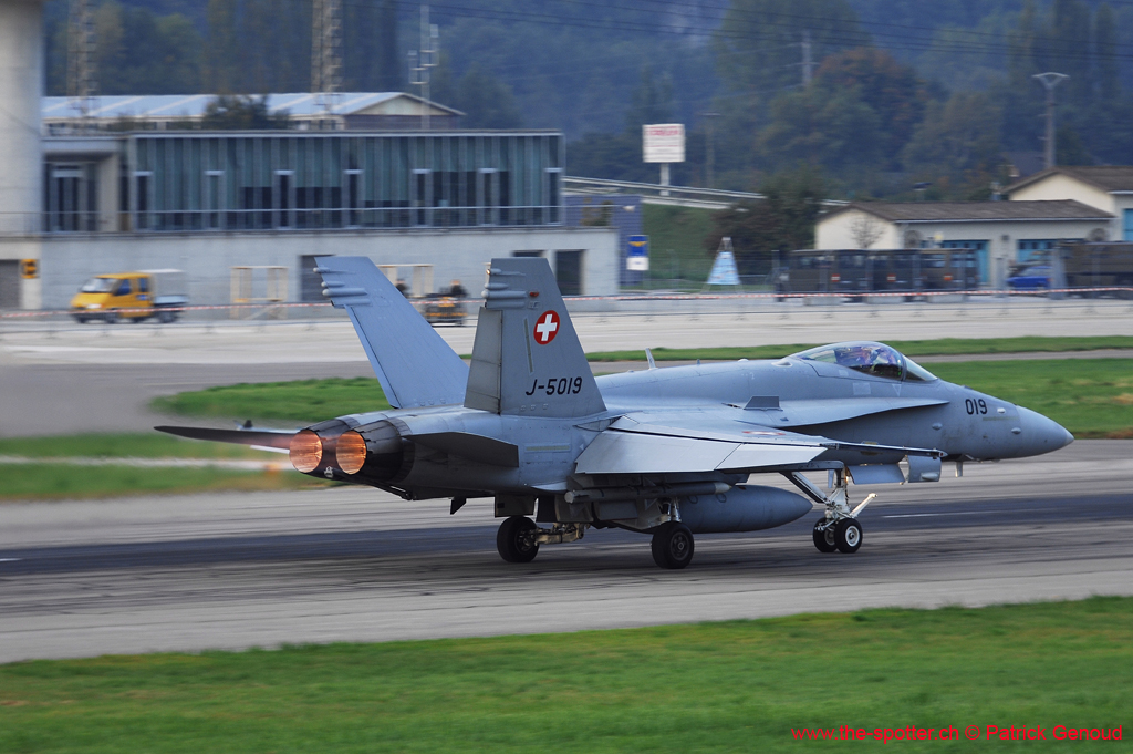 jpo-sion-26-09106