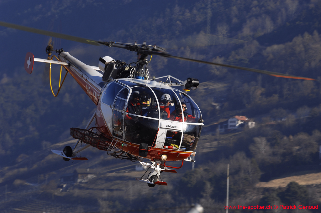 sion-17-02-08-105
