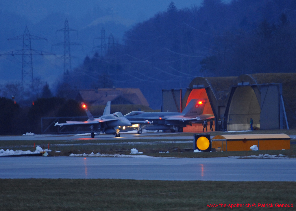 wef-25-01-08-100