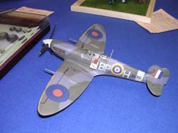 Mo-miniature5-06-04
