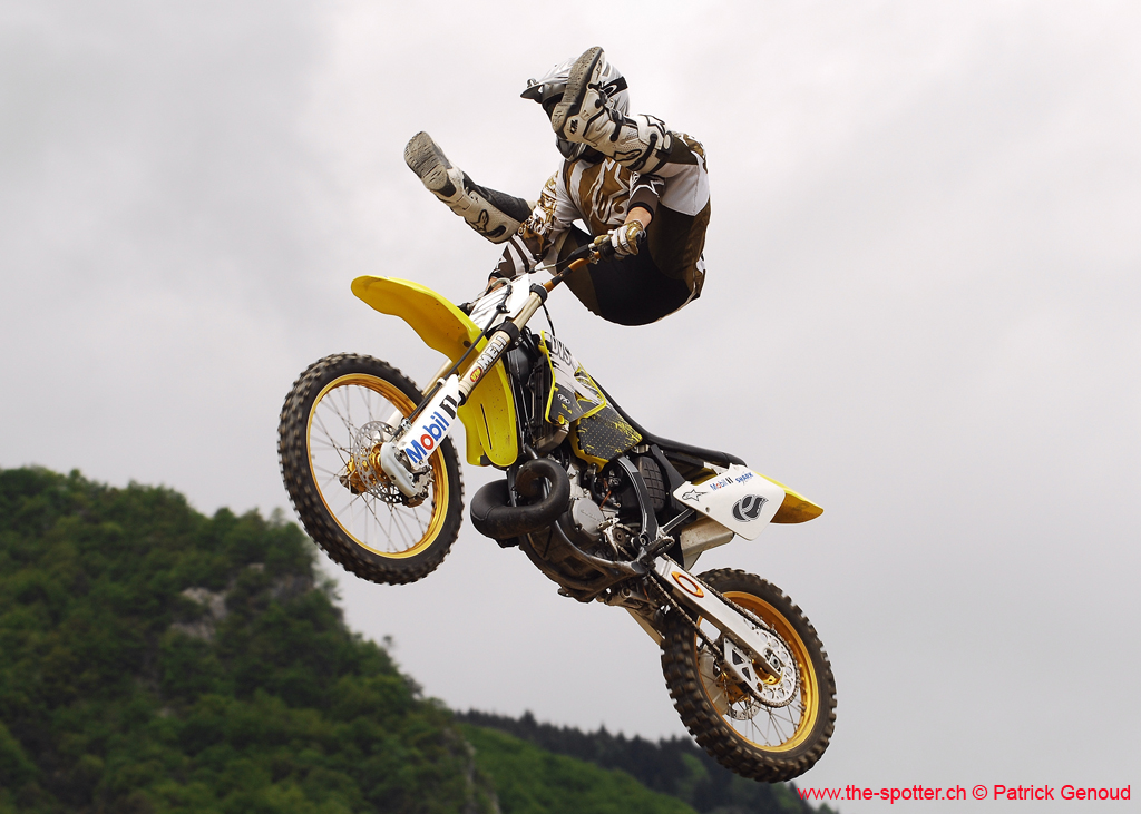 cross-17-05-08-116