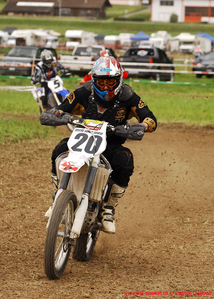 cross-17-05-08-160