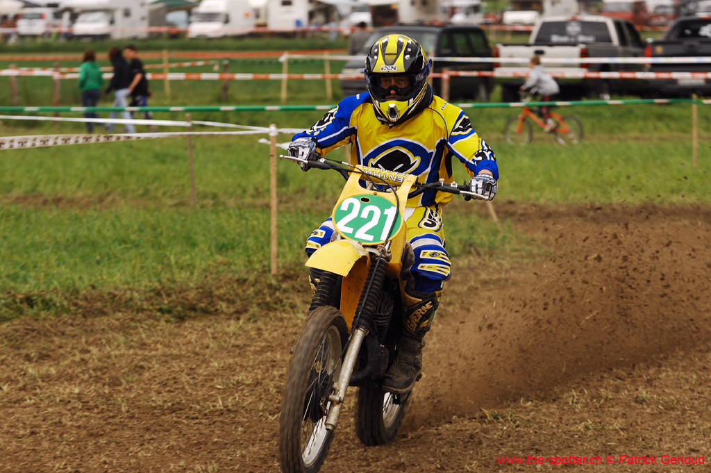 cross-17-05-08-165