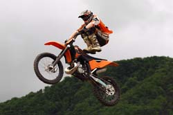cross-17-05-08-115