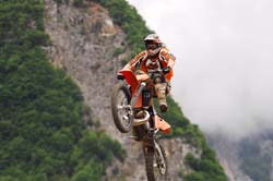 cross-17-05-08-143